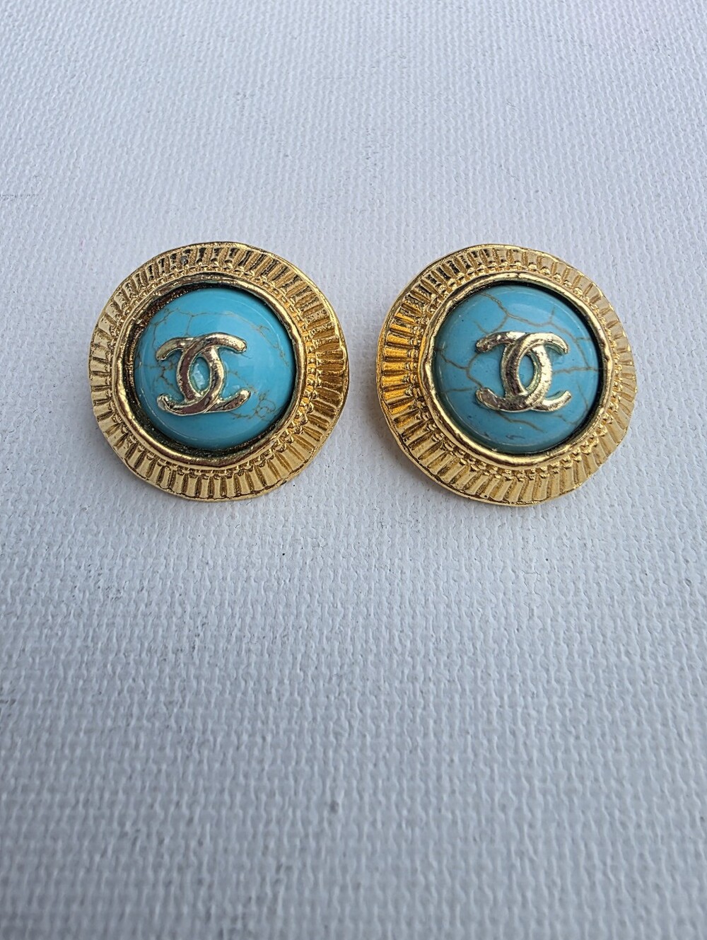 Vintage Y2K CHANEL Turquoise Fluted CC Round Earrings